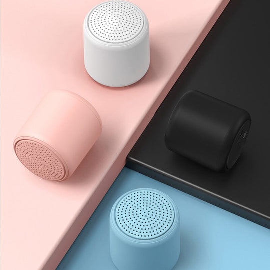 Max mini Bluetooth speaker, perfect voor het streamen van muziek waar je ook bent.
