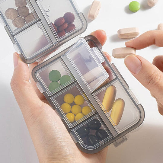 Handige Mini Organizer - PillSafe medicijnhouder voor een probleemloze routine.