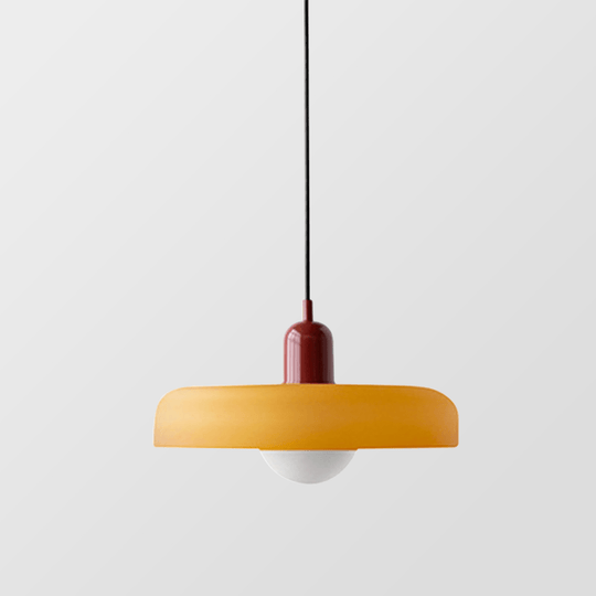 Hanglamp met uniek design en moderne flair voor een opvallende look.