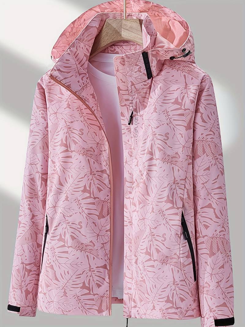 Jasmine Vrouwelijke waterafstotende outdoorjas met een stijlvolle print en capuchon. Dit windjack is ontworpen voor actieve buitenactiviteiten en biedt comfort en bescherming tegen de elementen.