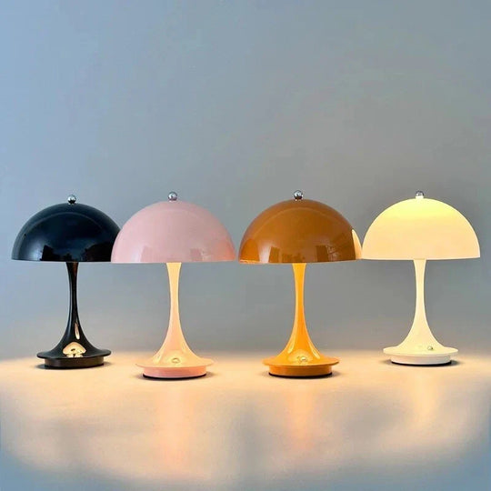 Oscar Moderne Tafellamp Iconische Lamp met een tijdloos en strak silhouet.