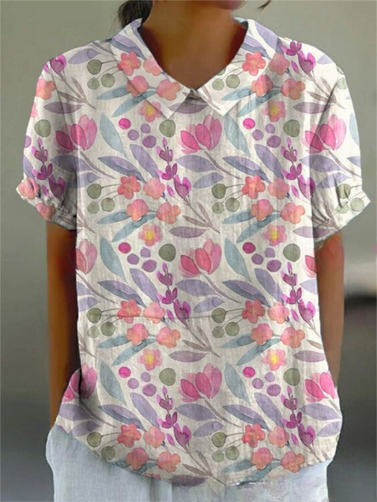 Mila Bloemen Shirt, een frisse en modieuze keuze met een bloemenmotief.