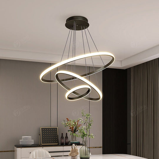 Slimme hanglamp met dimbare LED-verlichting en verschillende lichtmodi, perfect voor een moderne sfeer in huis.