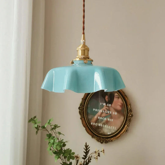 RetroLicht Vintage Hanglamp met een prachtig Glas en Messing Design voor een stijlvolle uitstraling.
