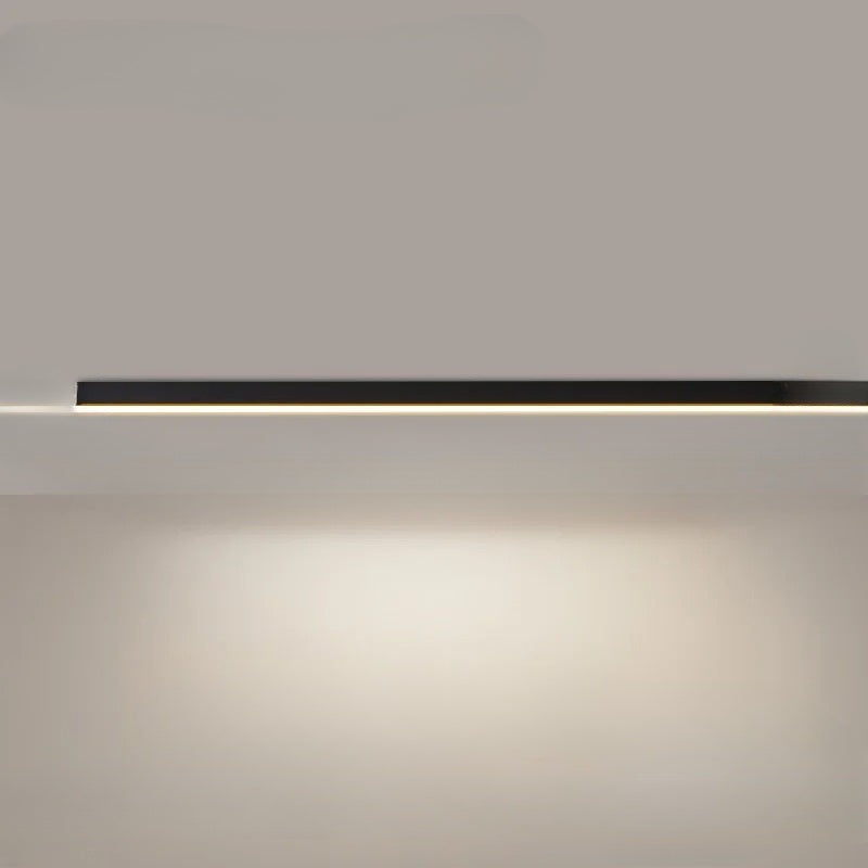 Lucas multifunctionele plafondlamp met een elegant en strak design.
