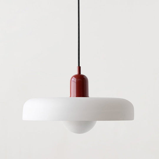 Hanglamp met een vrolijk ontwerp en een eigentijdse uitstraling.