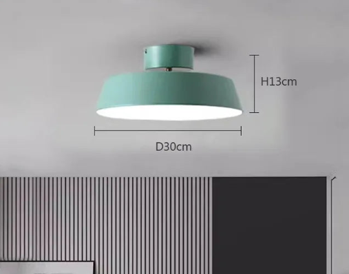 Plafondlamp met strak design, geschikt voor zowel moderne als minimalistische interieurs.
