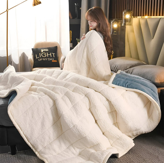 ComfyCloud pluche deken, biedt ultiem comfort en warmte voor gezellige momenten.
